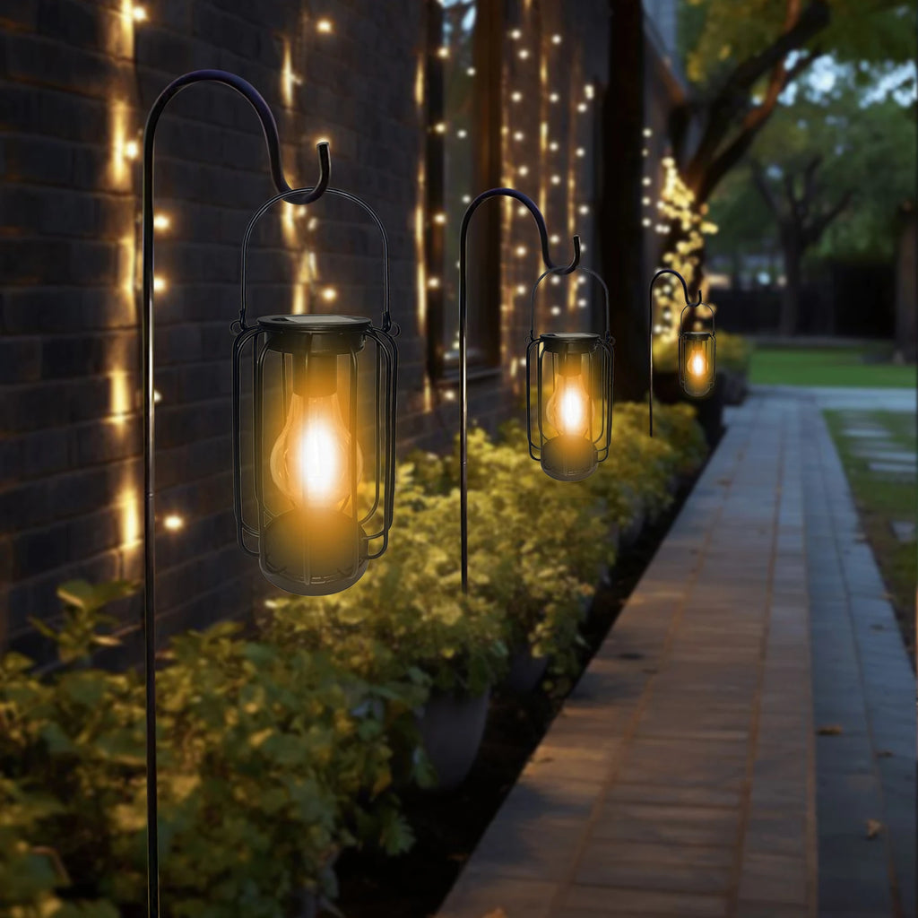 Solar-powered lantern light